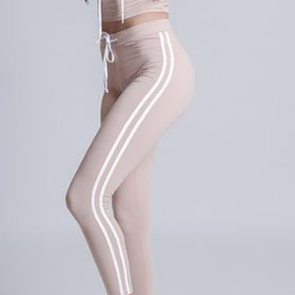 2pc SUMMER JOGGING SUIT - Picture 2 of 2